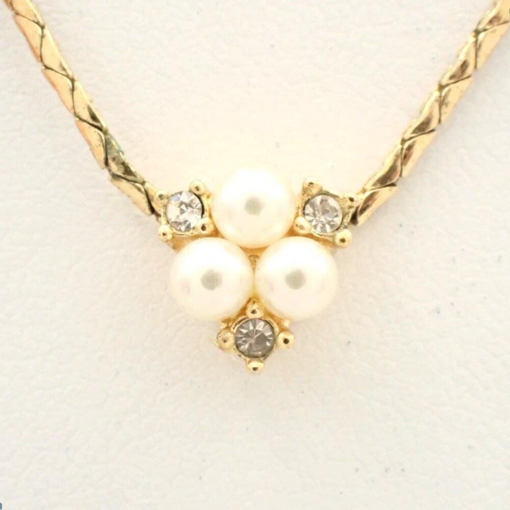 Dior Necklace - Picture 2 of 3